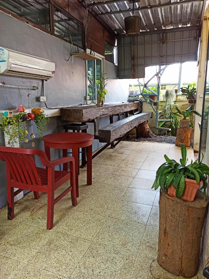 Nu Phuket Airport Resident 1 Bed and Breakfast Nai Yang-stranden Eksteriør billede