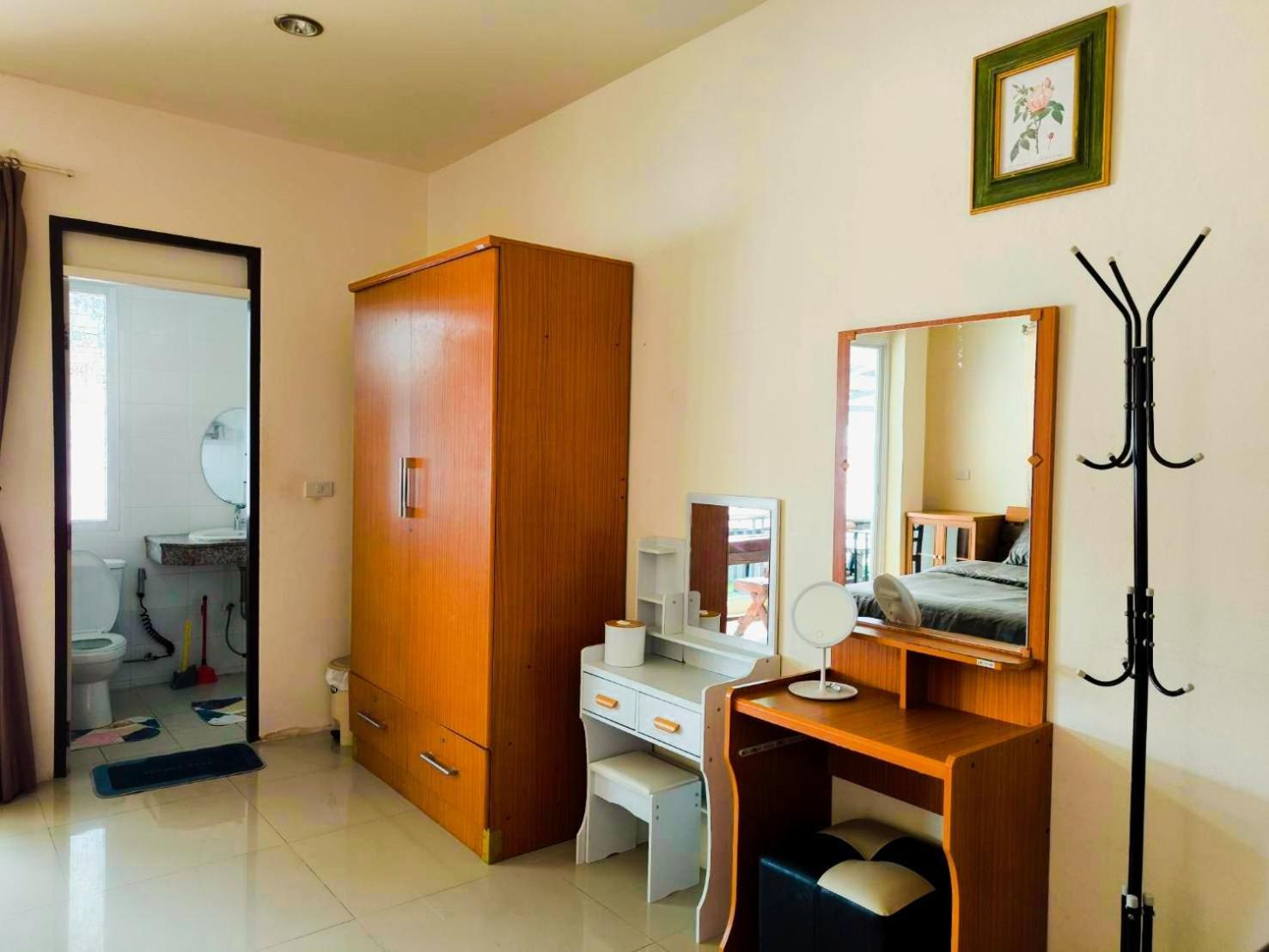 Nu Phuket Airport Resident 1 Bed and Breakfast Nai Yang-stranden Eksteriør billede